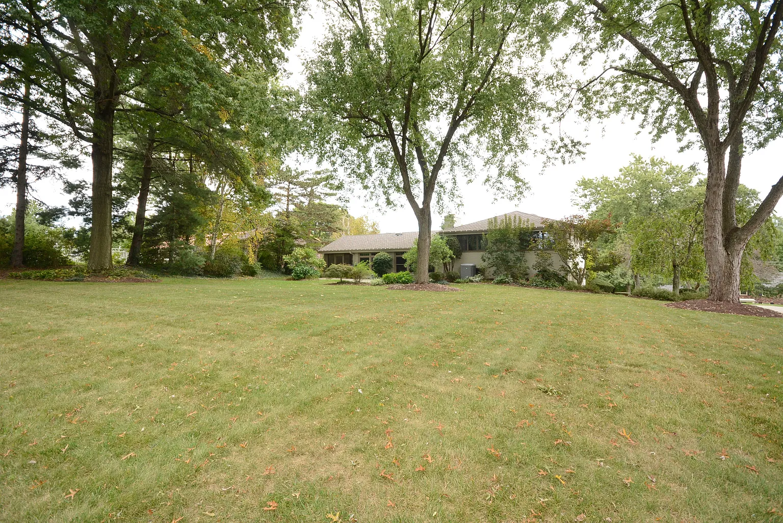 1514 Scenery Ridge Dr photo 1