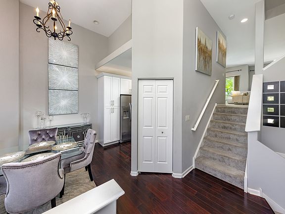 3rd image of 1131 Ironwood Ln