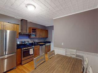 169 Rindge Ave #2E, Cambridge, MA 02140