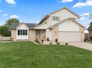 4924 Pheasant Ct, Schererville, IN 46375