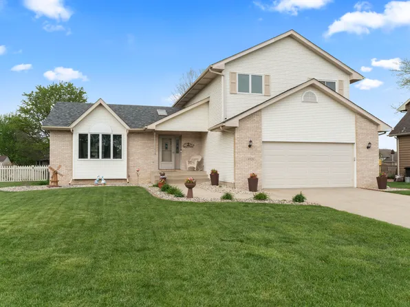 4924 Pheasant Ct, Schererville, IN 46375