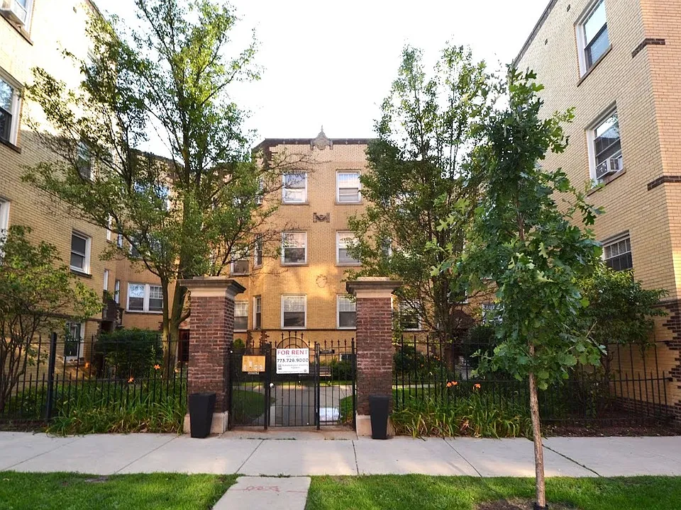 4402 N Rockwell St #1-4402-1