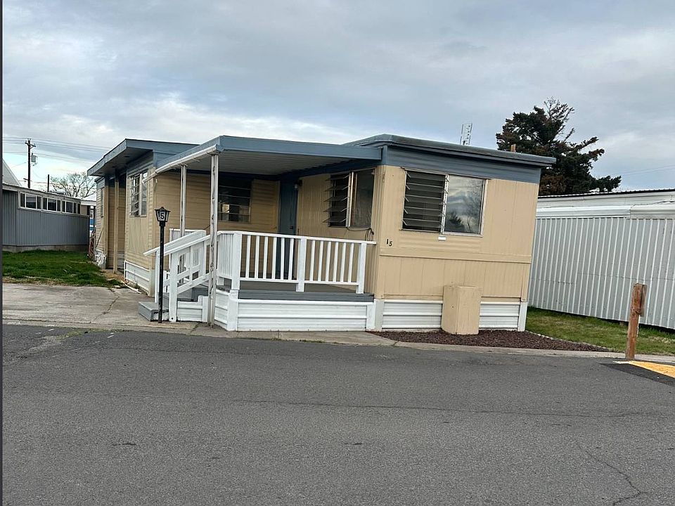 445 E Jennie Ave Hermiston OR Zillow