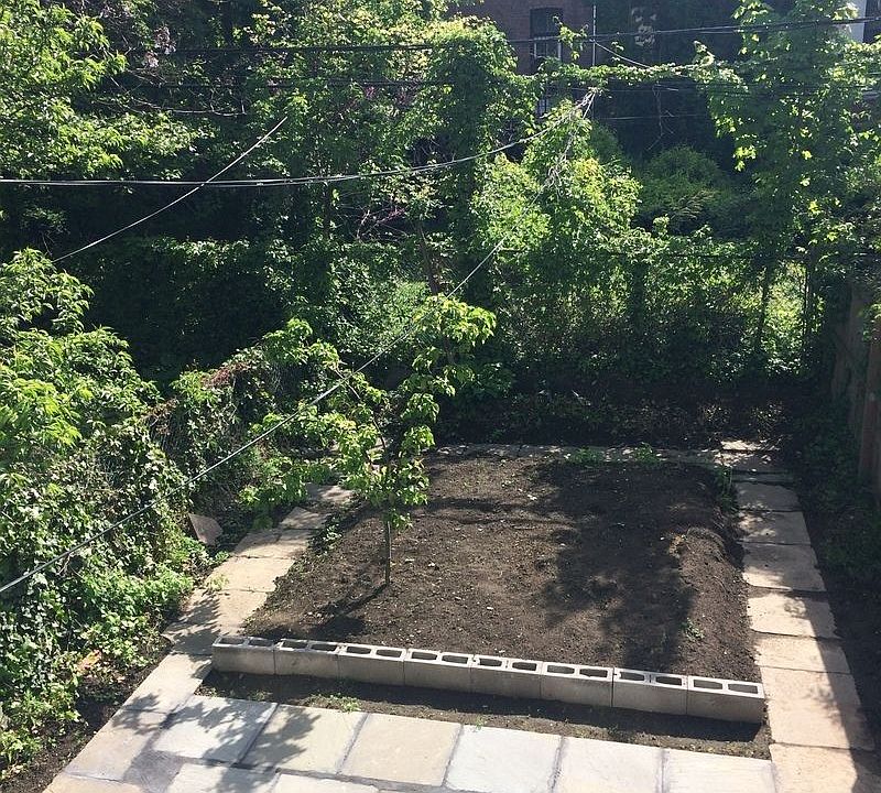 1st image of 399A Grand Ave APT 1