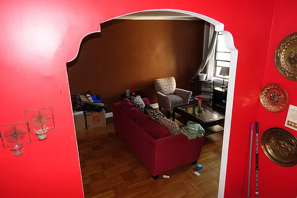 Sold by Ingram & Hebron Realty Corp | media 12