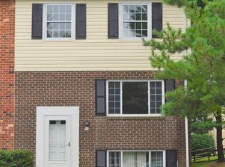 11 Middle Grove Ct W, Westminster, MD 21157