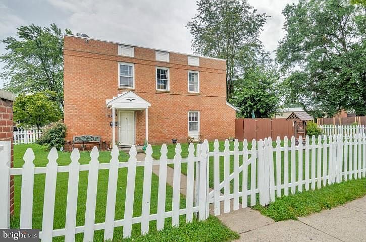 2nd image of 9824 Grant Ave