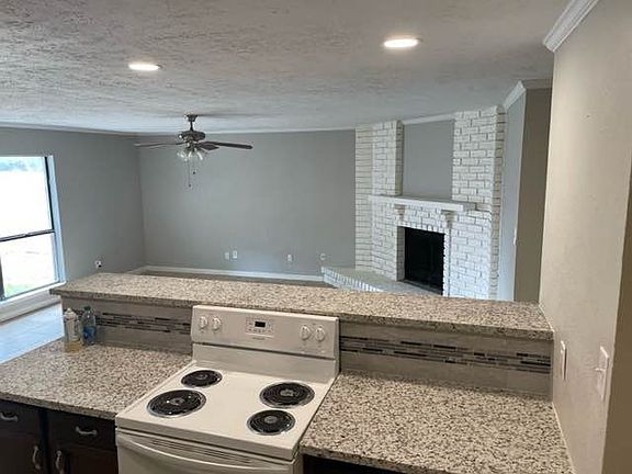 5th image of 24315 Rockin Seven Dr