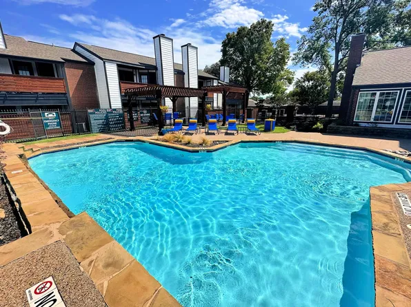 Barrett Creek Apartments