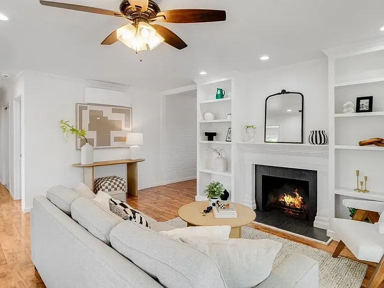 2725 Argyll Ave — Photo 6