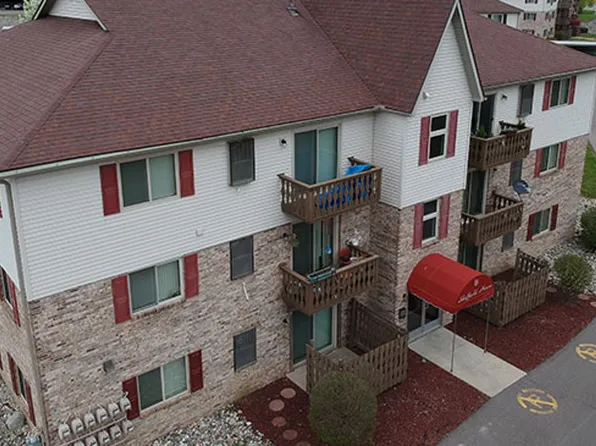 Country Village Apartments