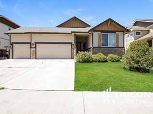 2142 Grain Bin Dr, Windsor, CO 80550