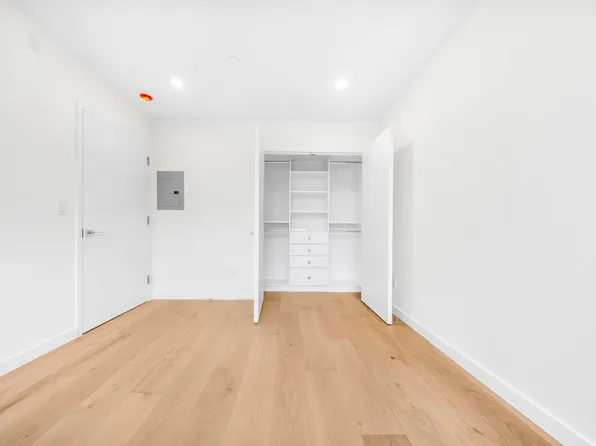 30-24 32nd Street image 5 of 11