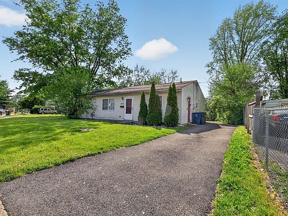 2nd image of 3041 Bluefield Dr
