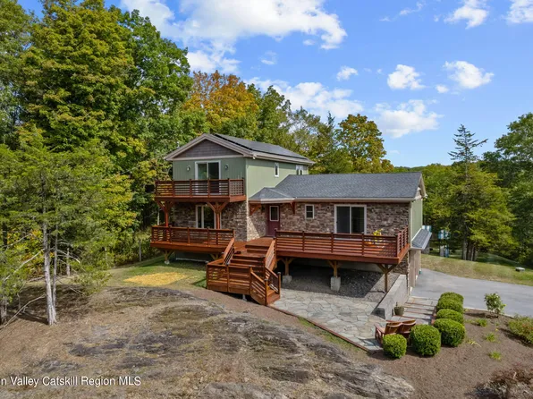 290 Old Kingston Road, New Paltz, NY 12561