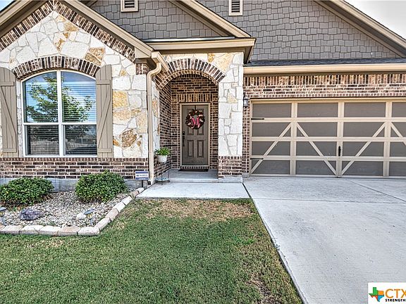 3rd image of 4304 Hot Springs Dr