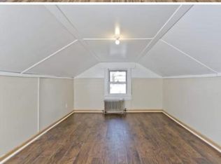 13 Biella St, Springfield, MA 01104