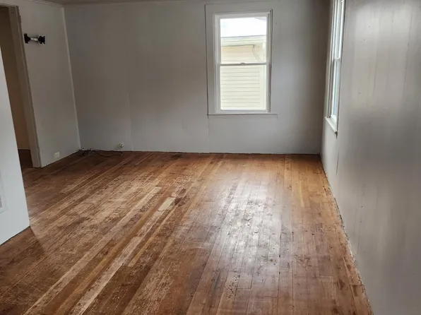 226 E Temple St Floor 2, Owego, NY 13827