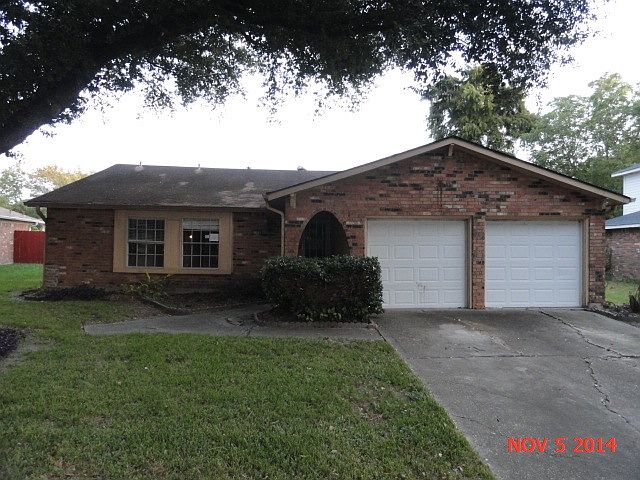 1st image of 2108 Matador St