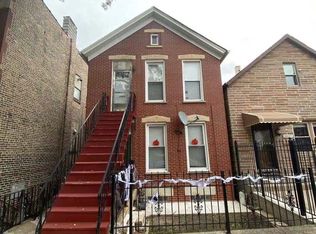 2823 S Emerald Ave, Chicago, IL 60616