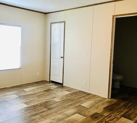 5th image of 2575 W Martin Luther King Blvd Lot A16