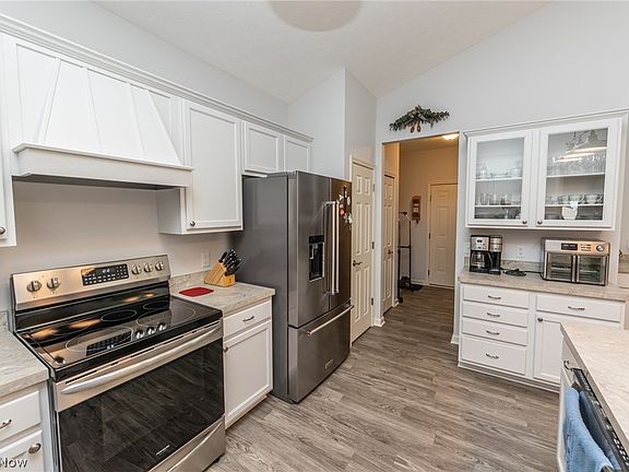 4th image of 22097 Olde Creek Trl