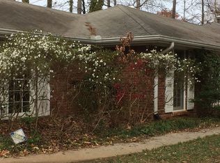 6830 Castleton Dr, Sandy Springs, GA 30328