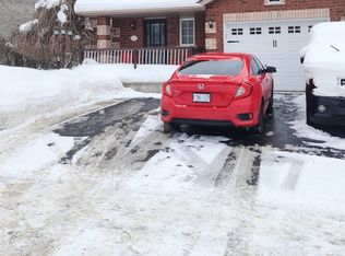 131 Ruffet Dr, Barrie, ON L4N 0N6