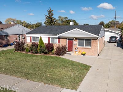 30822 Steinhauer St, Westland, MI, 48186