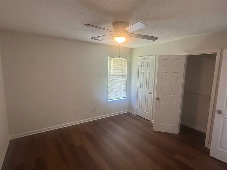 4567 Addington Dr — Photo 5