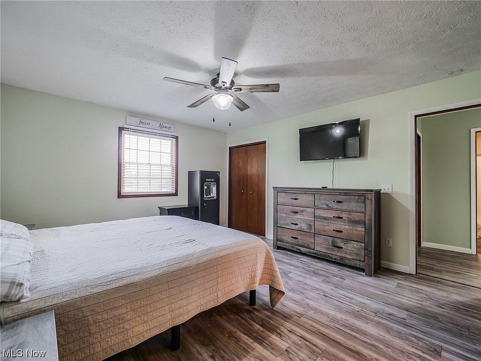 12502 Darrow Rd, Vermilion, OH 44089 Zillow