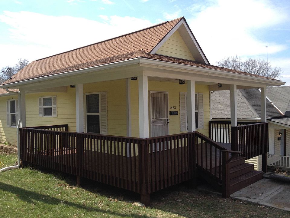 1st image of 1423 Cornelia St