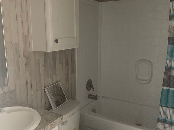 5th image of 154 NW Alpata Ct #8