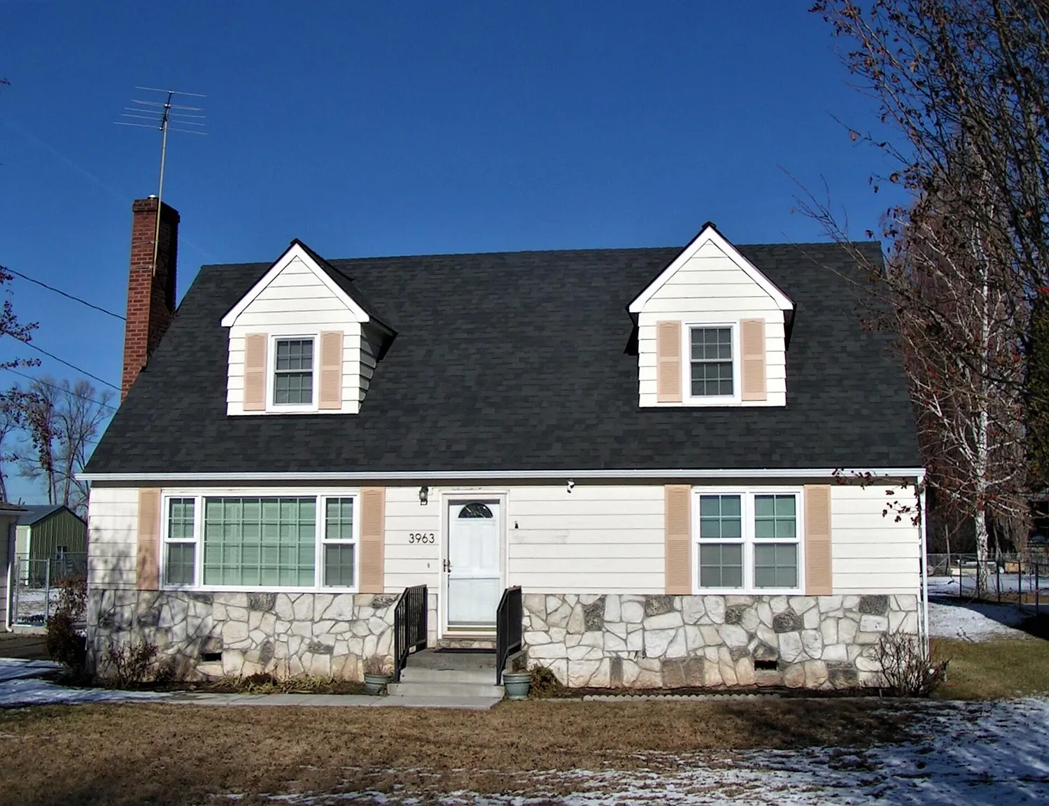 3963 Bristol Ave photo 1