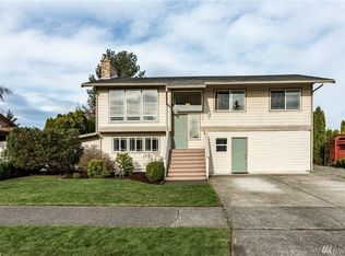 2363 Paramount Dr, Enumclaw, WA 98022