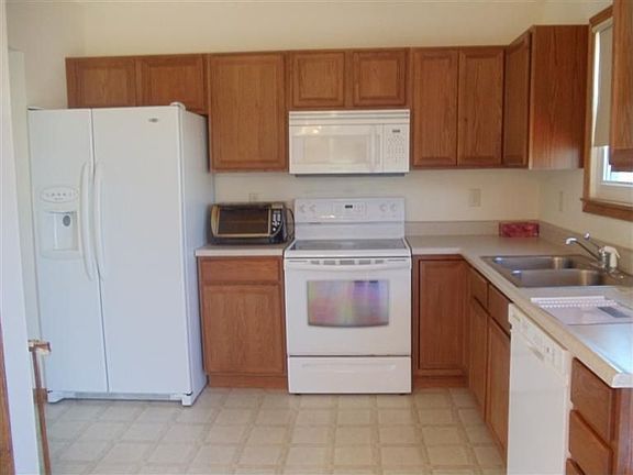 2nd image of 739 Ackerly Dr