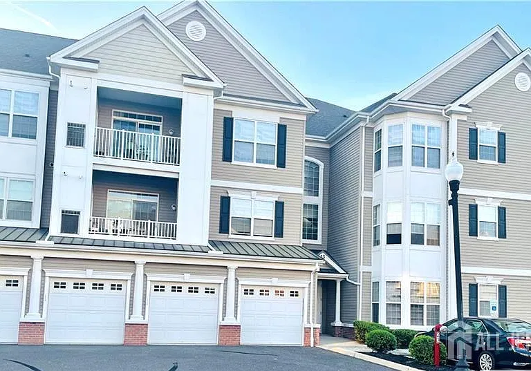 2336 Edward Stec Blvd — Photo 19