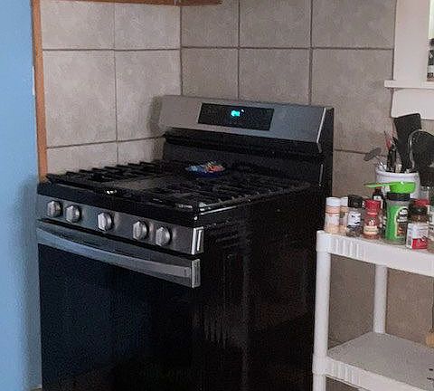 Kitchen Gas Stove