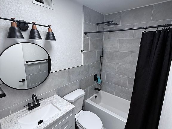5th image of 834 E 3950 S APT B