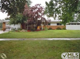 1921 Melton St, Shelby Township, MI 48317