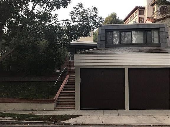 4th image of 3011 Haddington Dr