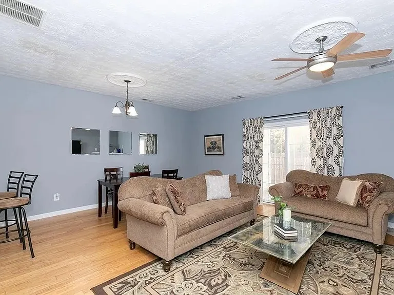 2023 Austin Park Cir — Photo 9