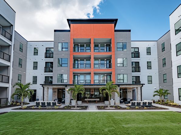 16909 Vintage Commerce Blvd #147