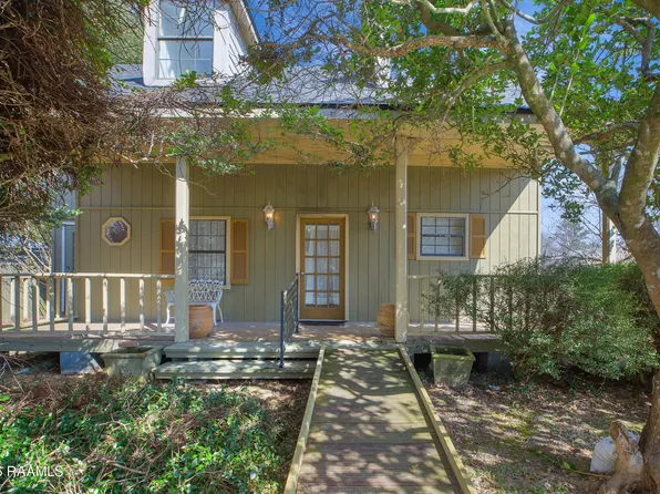 708 Patrick Dr, Broussard, LA 70518