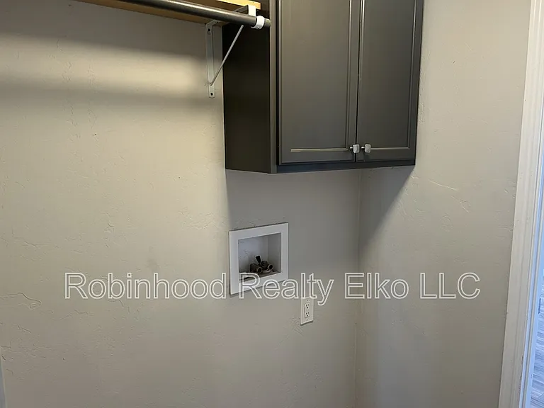 318 Marble Dr — Photo 14