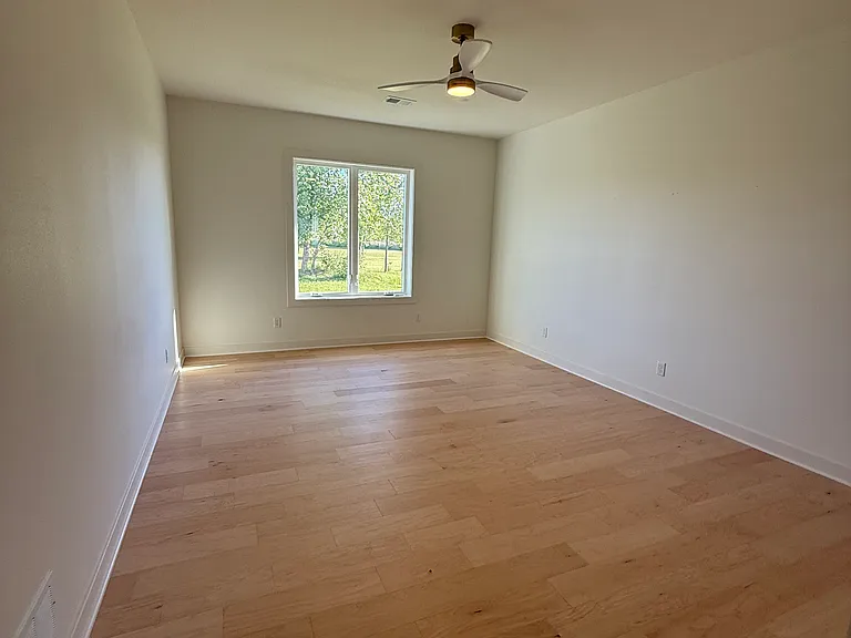 2628 Stahl Rd — Photo 10