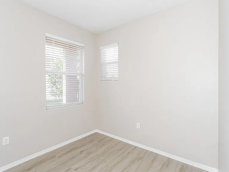 4064 Festival Pointe Blvd — Photo 12