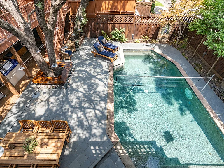3900 Bowser Ave — Photo 60