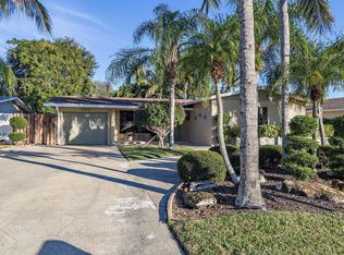 324 Azalea St, Palm Beach Gardens, FL 33410
