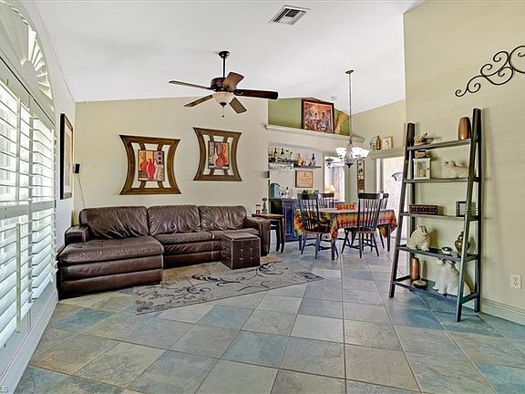 4th image of 12390 Lake Shalimar DR